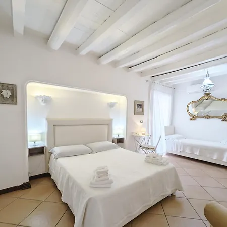 Setes - Appartamento In Centro Crotone Esterno foto